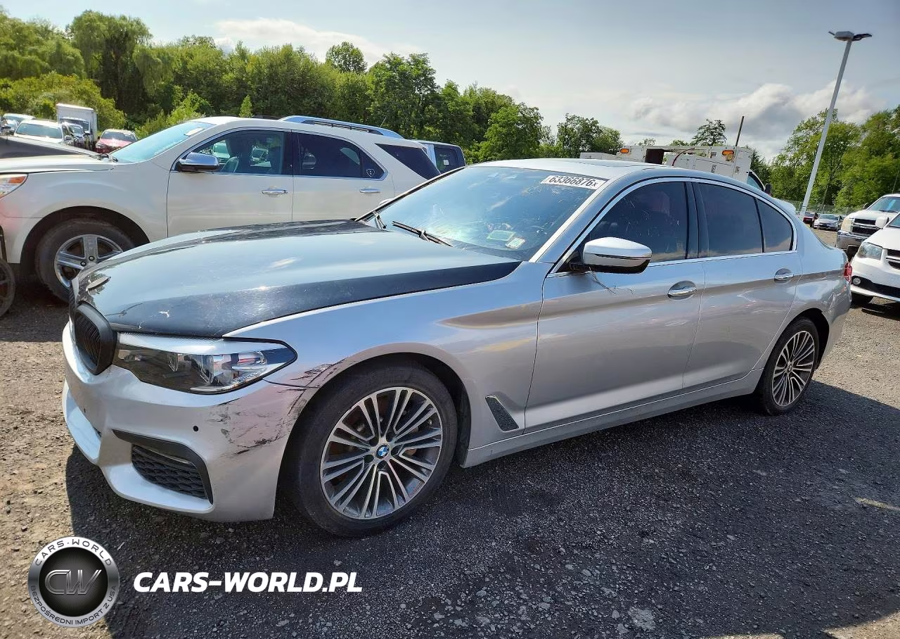 2018 BMW 530 Xi – zdjęcie 1 z 12