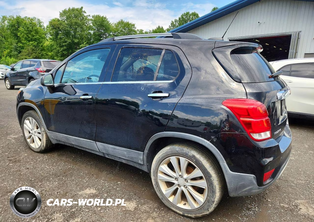 2019 Chevrolet Trax Premier VIN:3GNCJRSB0KL109875 - 2