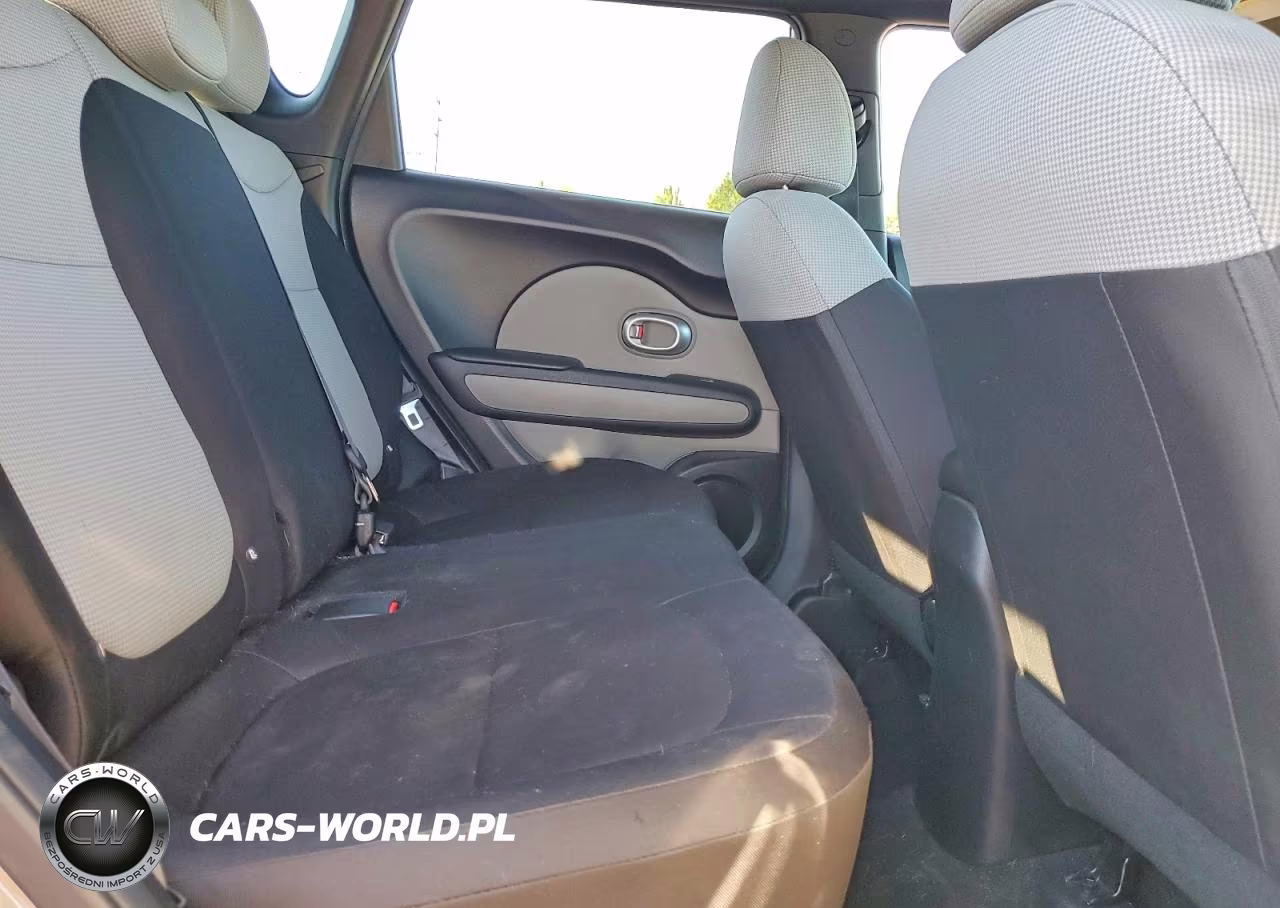 2017 Kia Soul Base VIN:KNDJN2A20H7495837 - 10