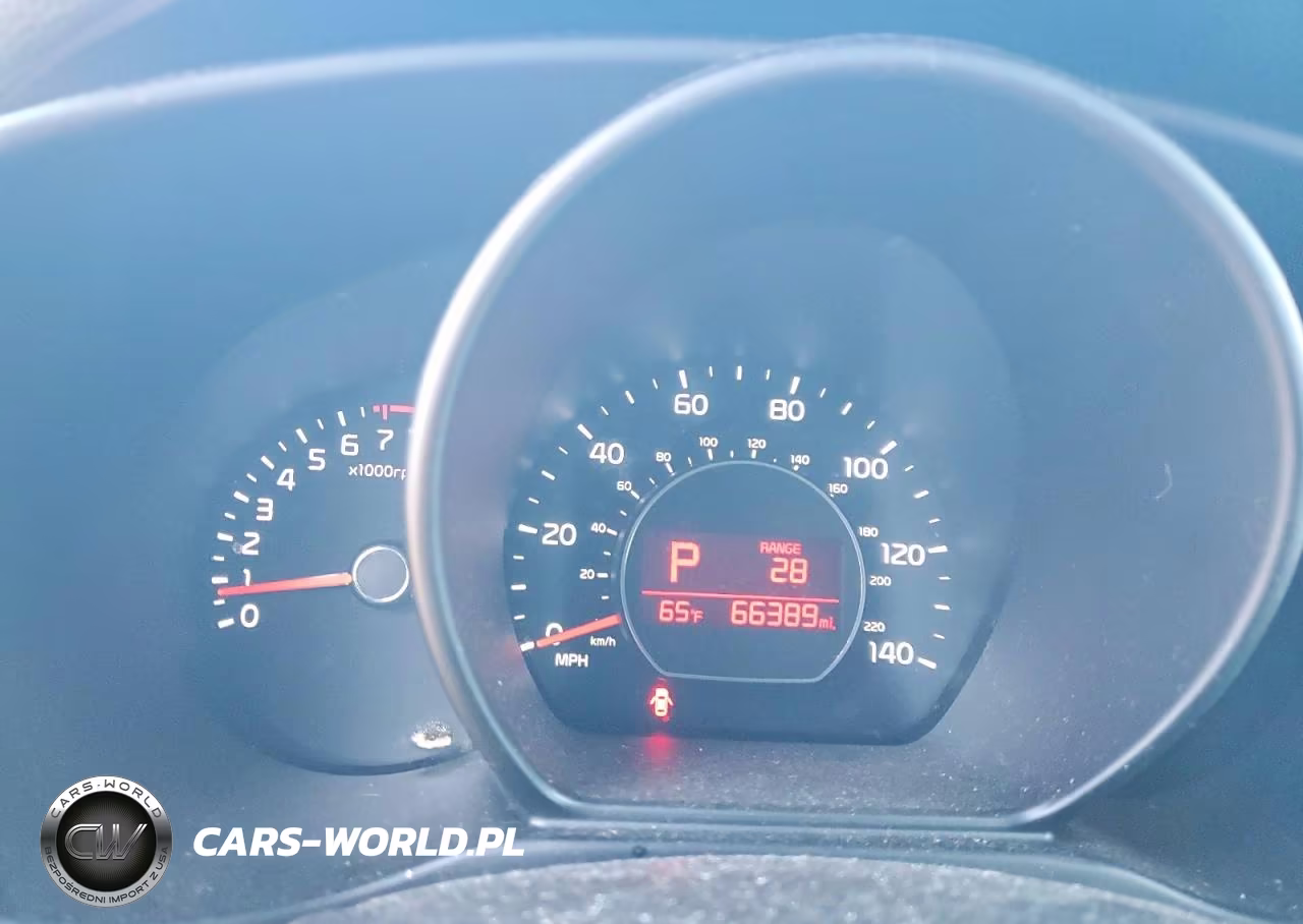 2017 Kia Soul Base VIN:KNDJN2A20H7495837 - 9