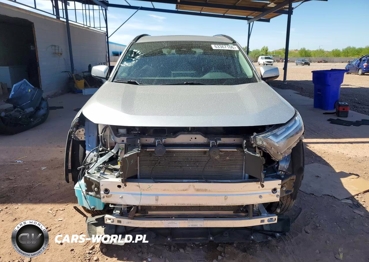 2024 Toyota Rav4 Xle VIN:JTMW1RFV4RD125409 - 5