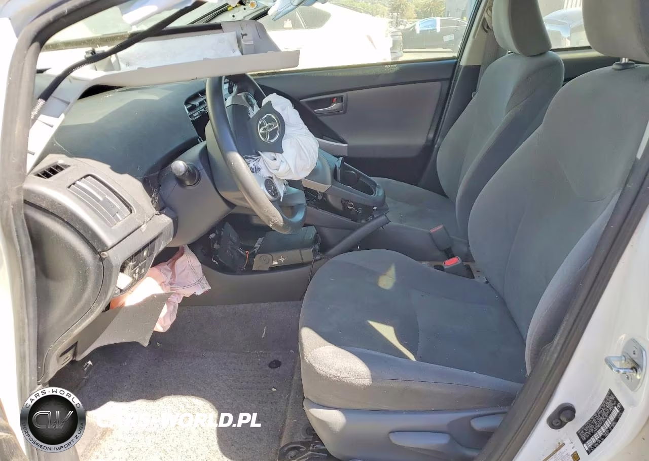2015 Toyota Prius Plug-In Hybrid Base VIN:JTDKN3DPXF3075251 - 7