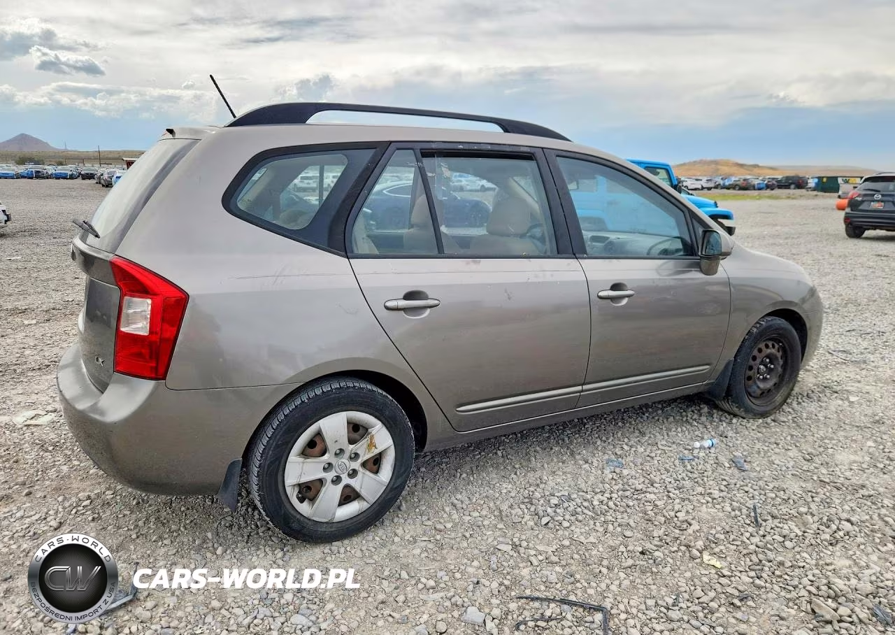 2009 Kia Rondo Base VIN:KNAFG528297257796 - 3