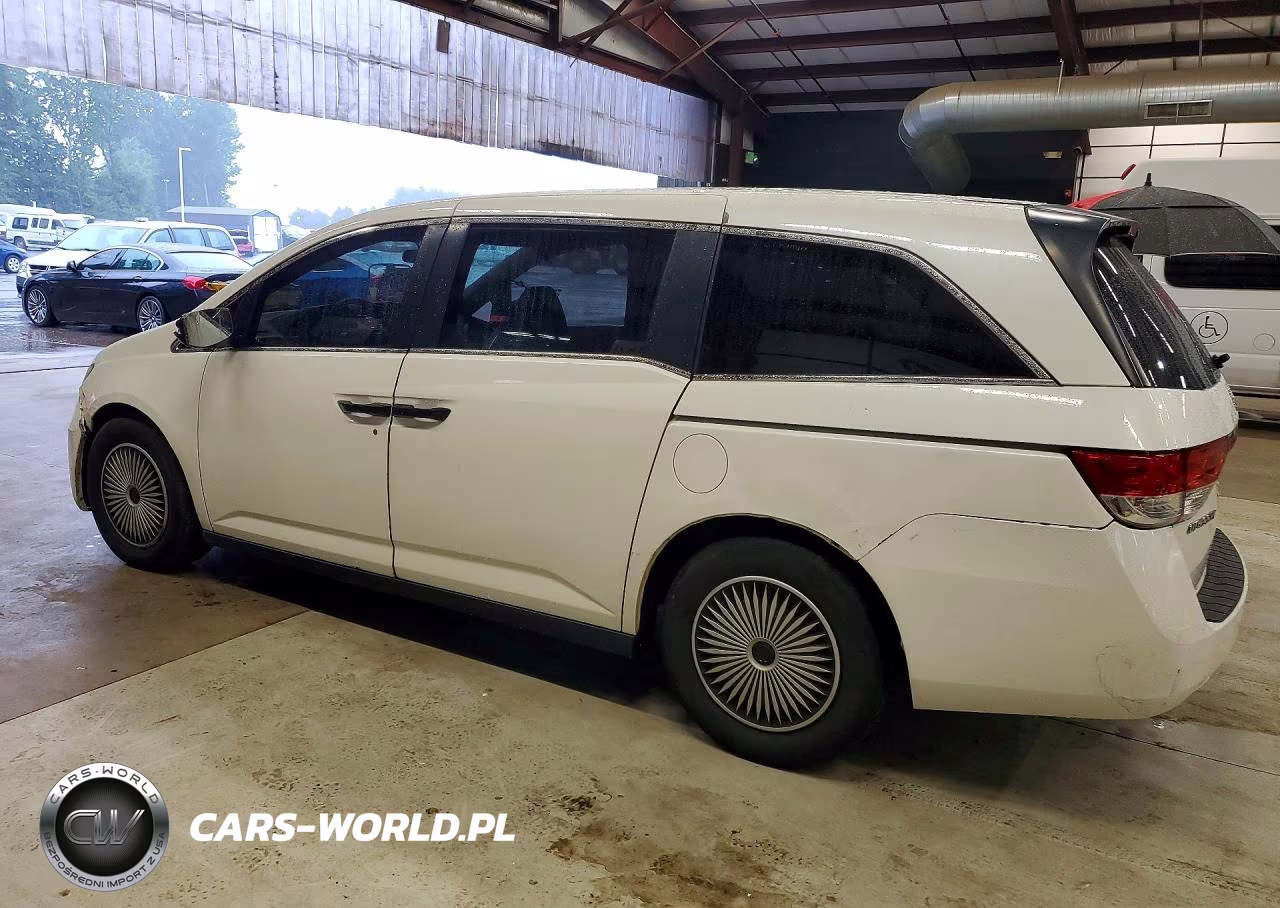 2015 Honda Odyssey Lx VIN:5FNRL5H24FB111078 - 2