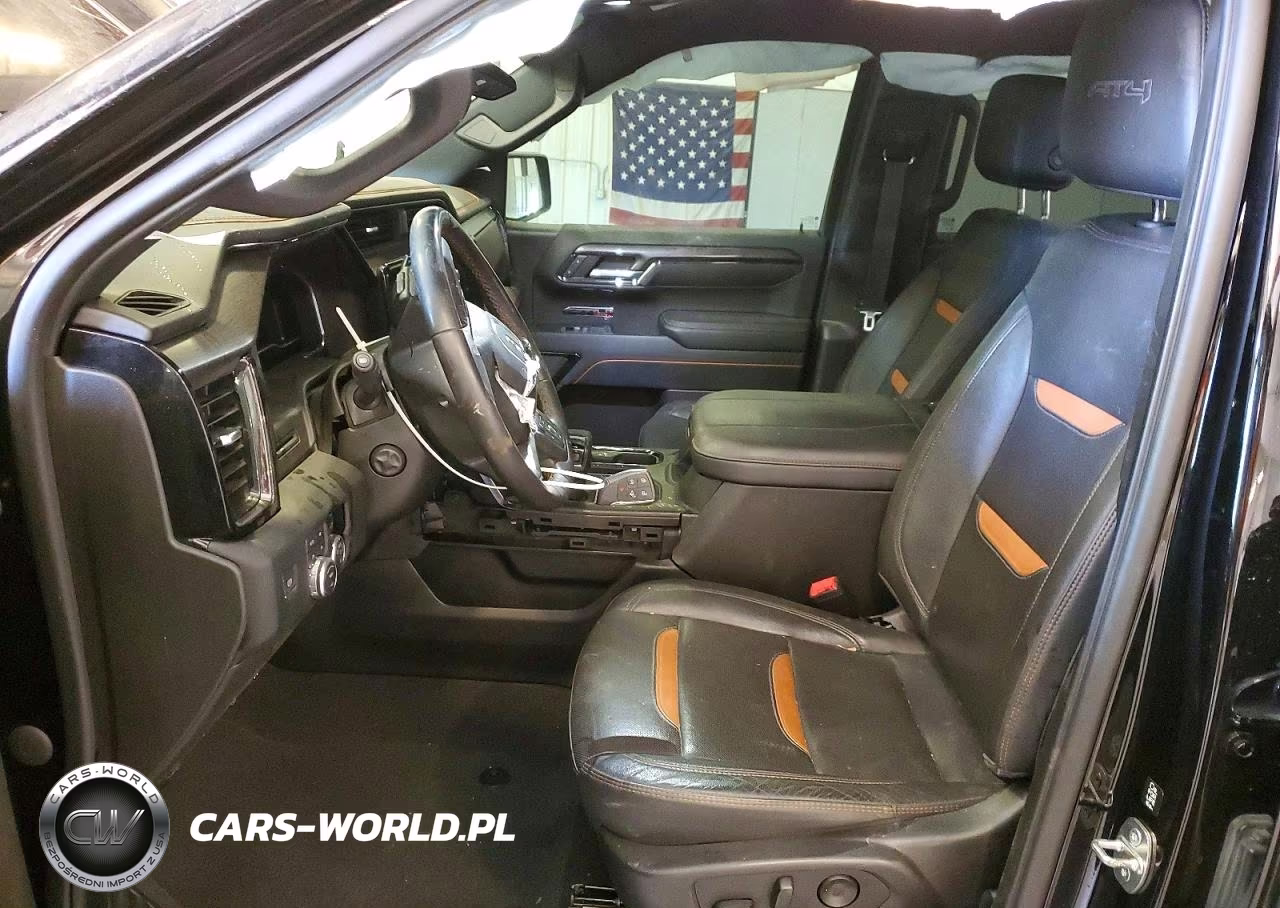 2023 GMC Sierra K1500 At4 VIN:1GTUUEE80PZ161875 - 7