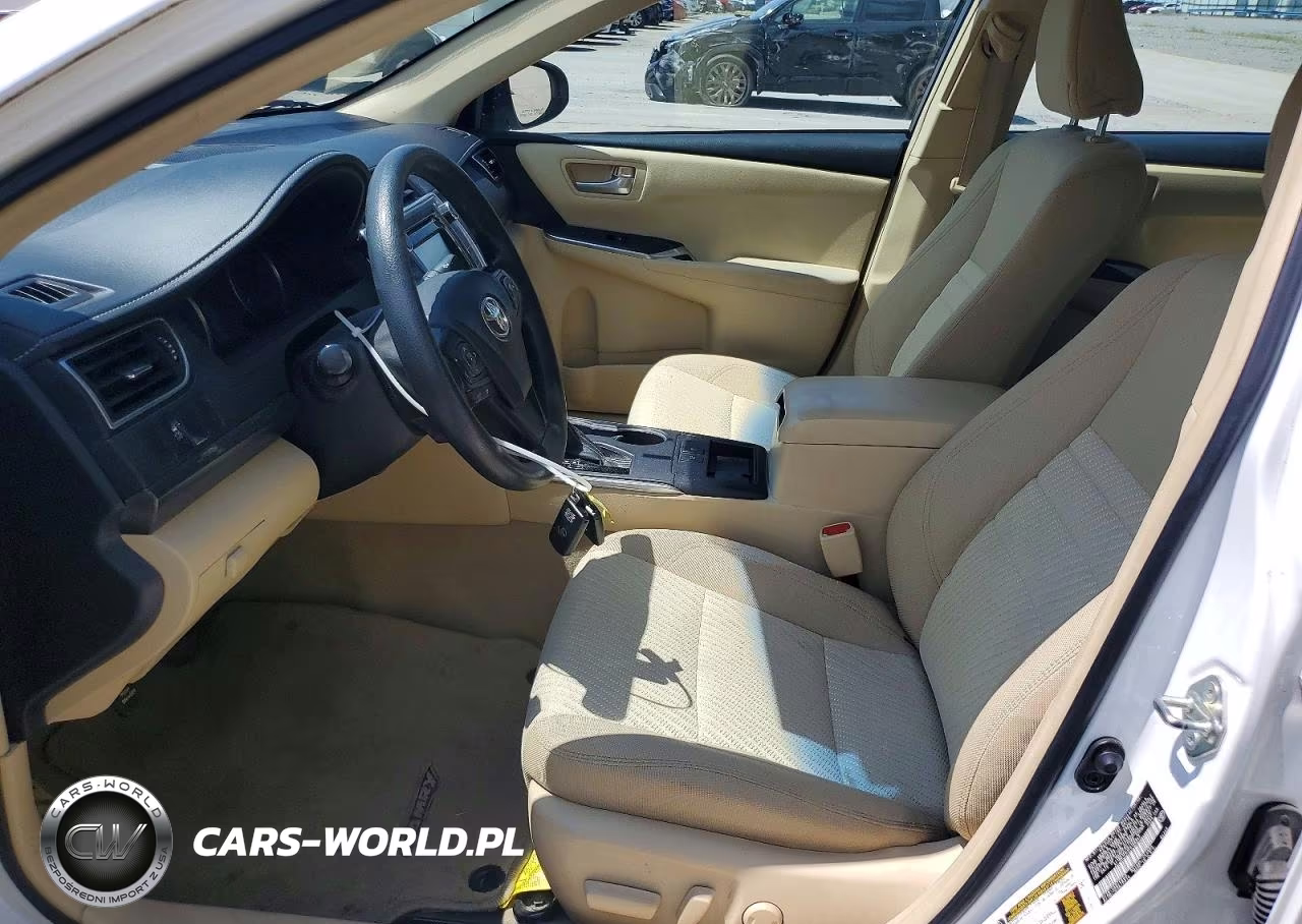 2015 Toyota Camry Hybrid Le VIN:4T1BD1FK3FU166943 - 7