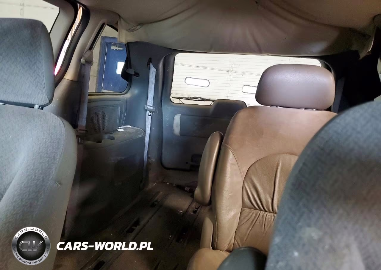 2006 Chrysler Town And Country Base VIN:1A4GP45R96B603884 - 10