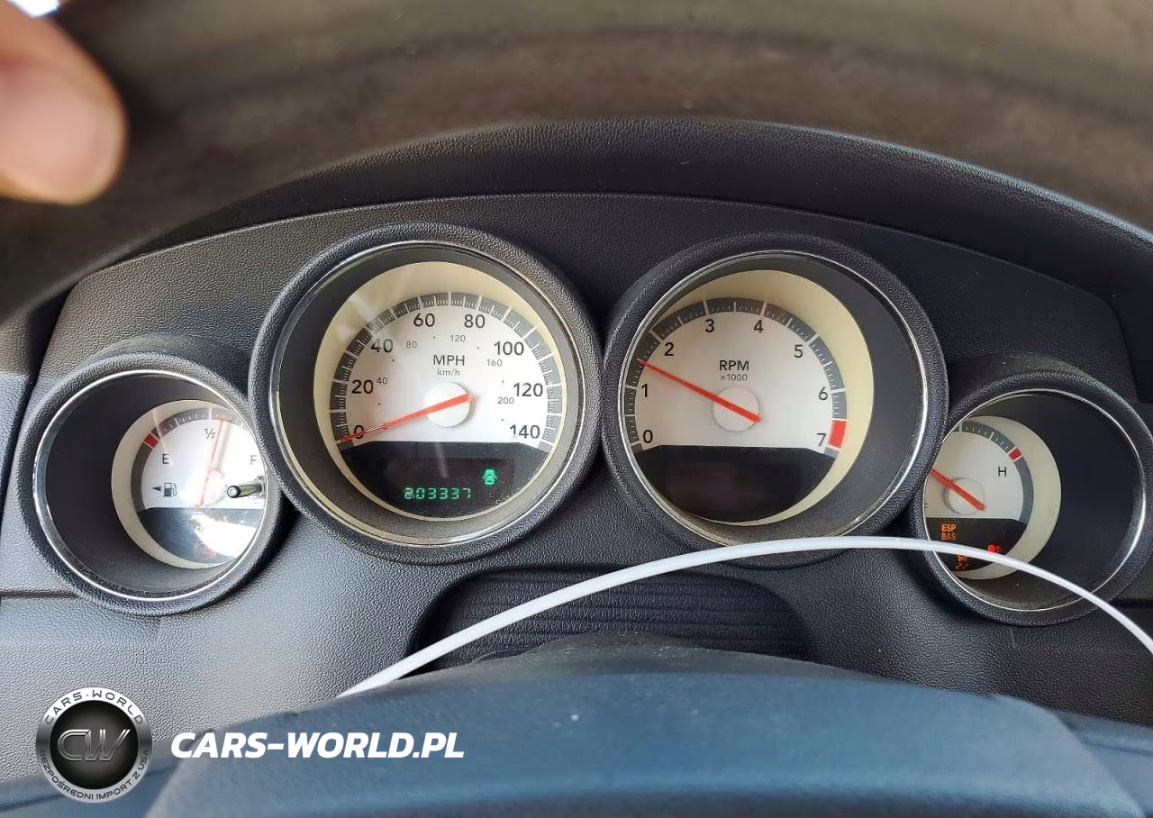 2008 Dodge Charger VIN:2B3KA43G48H196829 - 9