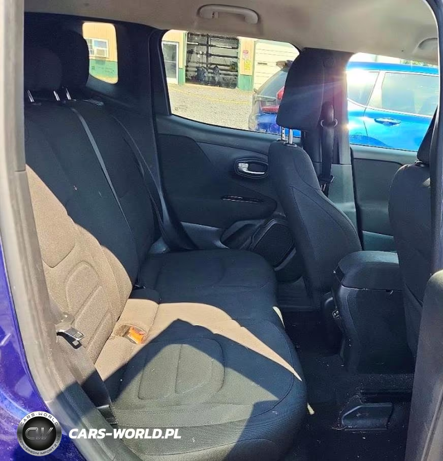 2019 Jeep Renegade Latitude VIN:ZACNJABB3KPK87769 - 10