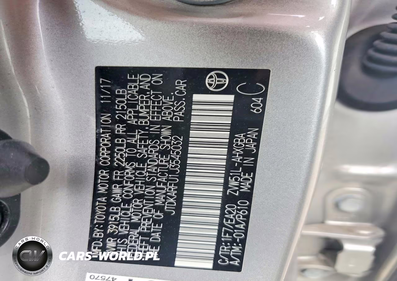 2018 Toyota Prius Four VIN:JTDKARFU1J3545032 - 12