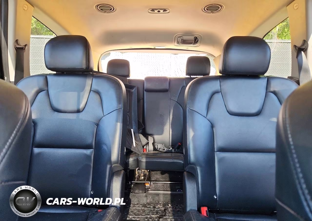 2020 Kia Telluride S VIN:5XYP6DHC3LG005551 - 10