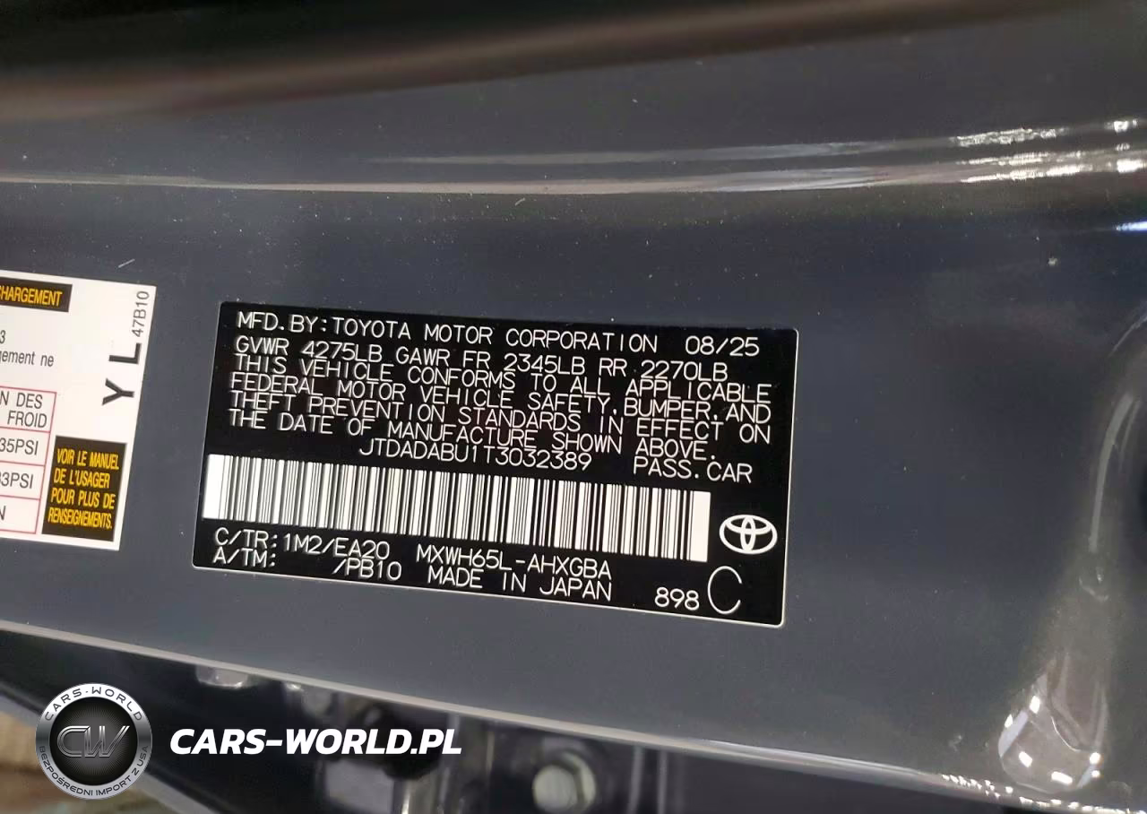 2026 Toyota Prius Xle VIN:JTDADABU1T3032389 - 12