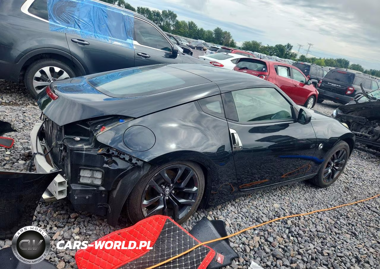 2019 Nissan 370Z Base VIN:JN1AZ4EH0KM421540 - 3