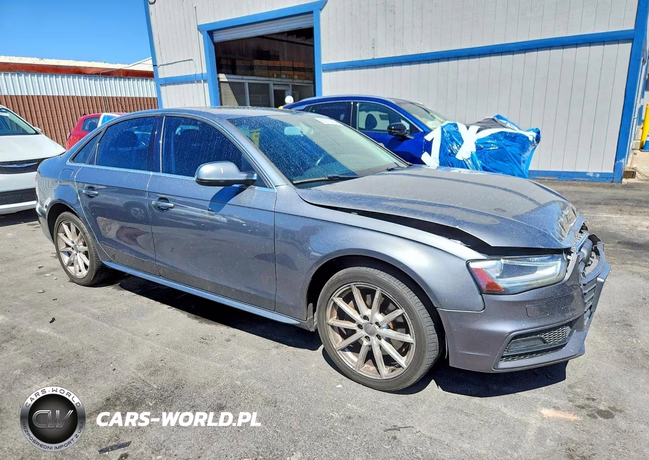 2015 Audi A4 Premium VIN:WAUAFAFL1FN014993 - 4