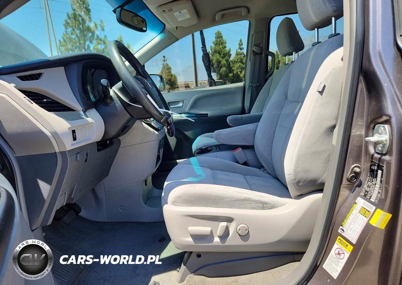 2015 Toyota Sienna Le VIN:5TDKK3DCXFS537196 - 7