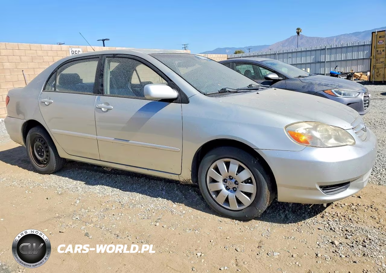 2004 Toyota Corolla Le VIN:JTDBR32E742020233 - 4