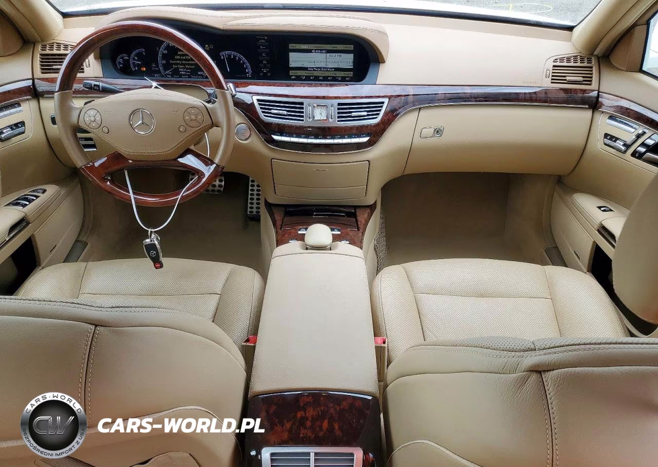 2010 Mercedes-Benz S 550 VIN:WDDNG7BB2AA328711 - 8