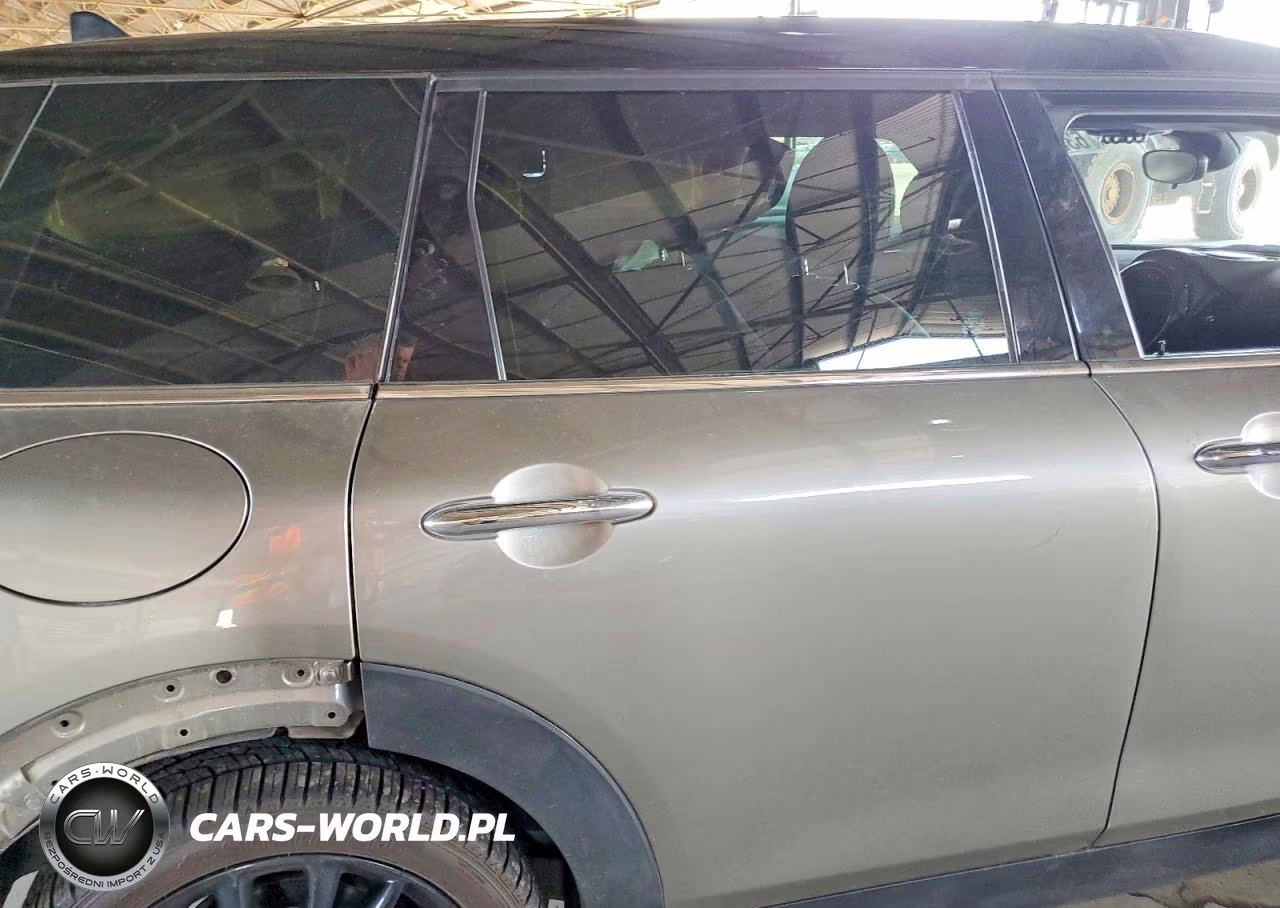 2019 Mini Cooper Clubman VIN:WMWLN5C52K2G82258 - 10
