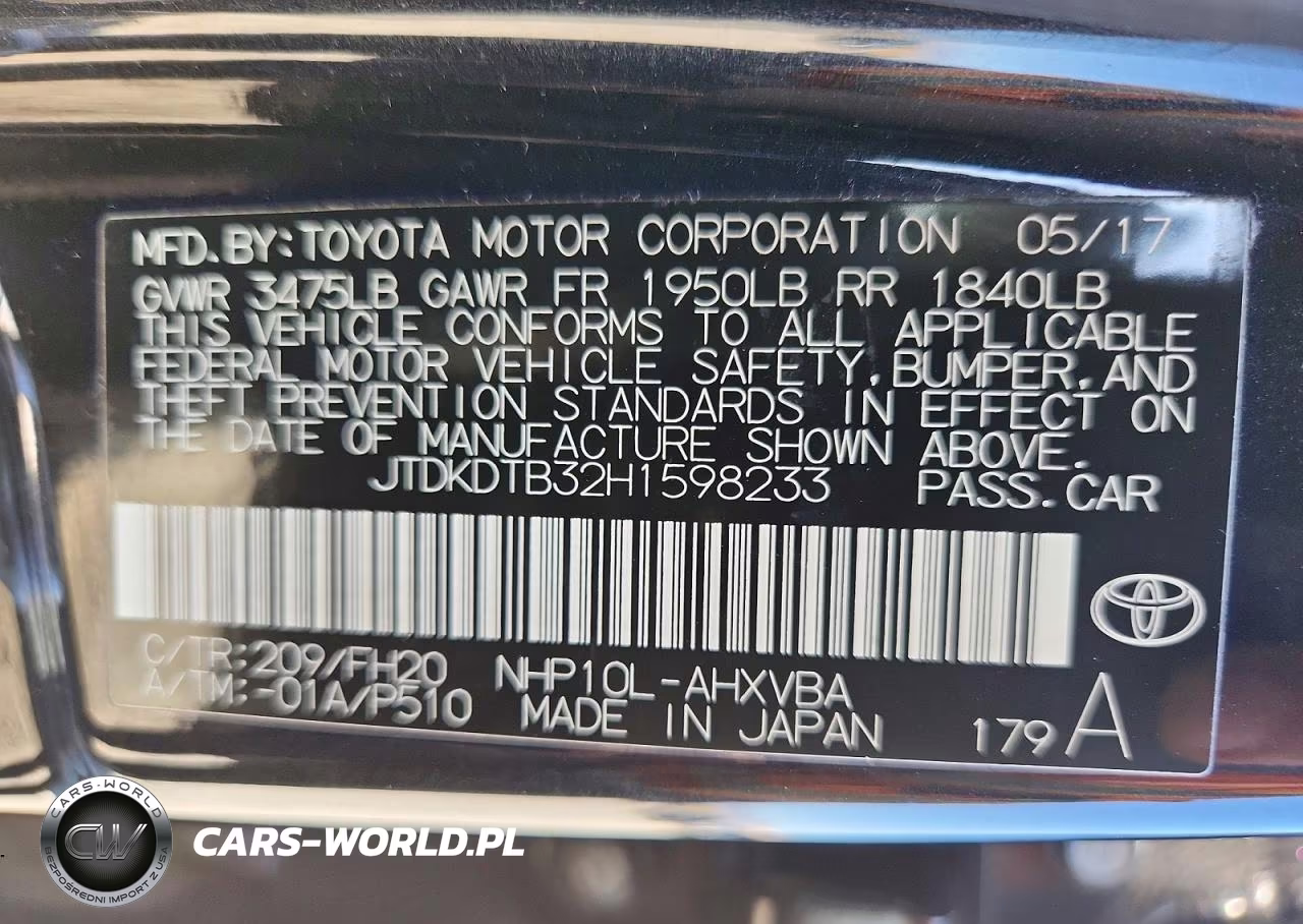 2017 Toyota Prius C One VIN:JTDKDTB32H1598233 - 12