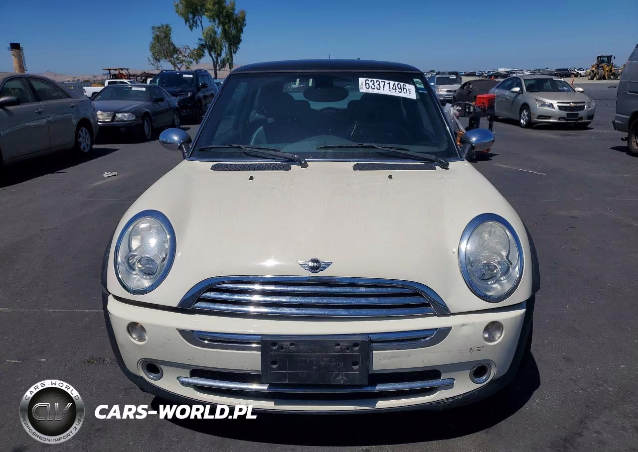2005 Mini Cooper VIN:WMWRC334X5TJ68679 - 5