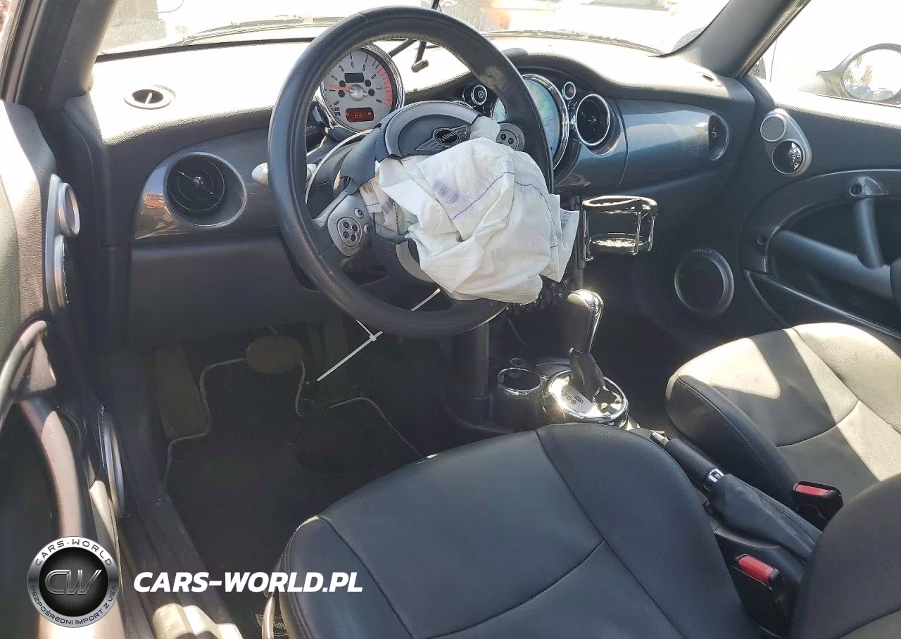 2005 Mini Cooper VIN:WMWRC334X5TJ68679 - 8