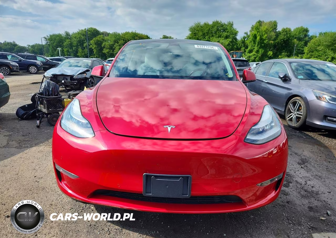 2020 Tesla Model Y VIN:5YJYGDEE7LF059790 - 5