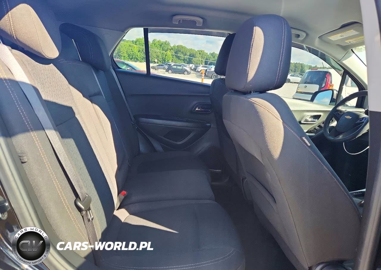 2022 Chevrolet Trax Ls VIN:KL7CJKSM1NB530511 - 11