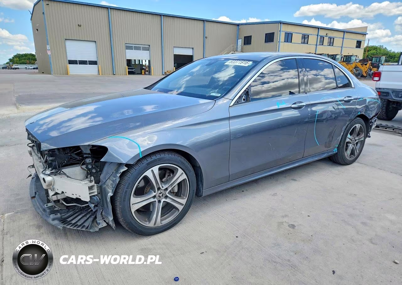 2018 Mercedes-Benz E 300 4Matic