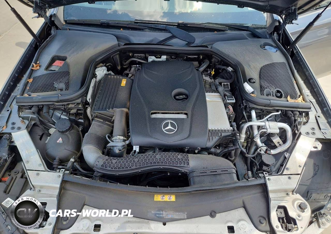 2018 Mercedes-Benz E 300 4Matic VIN:WDDZF4KB7JA390947 - 11