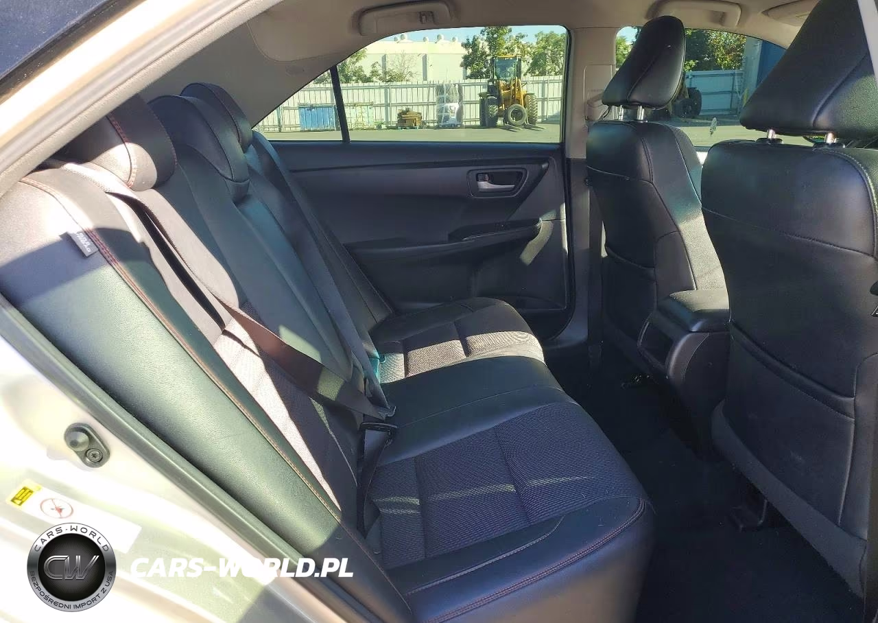 2017 Toyota Camry Se VIN:4T1BF1FK9HU293824 - 10