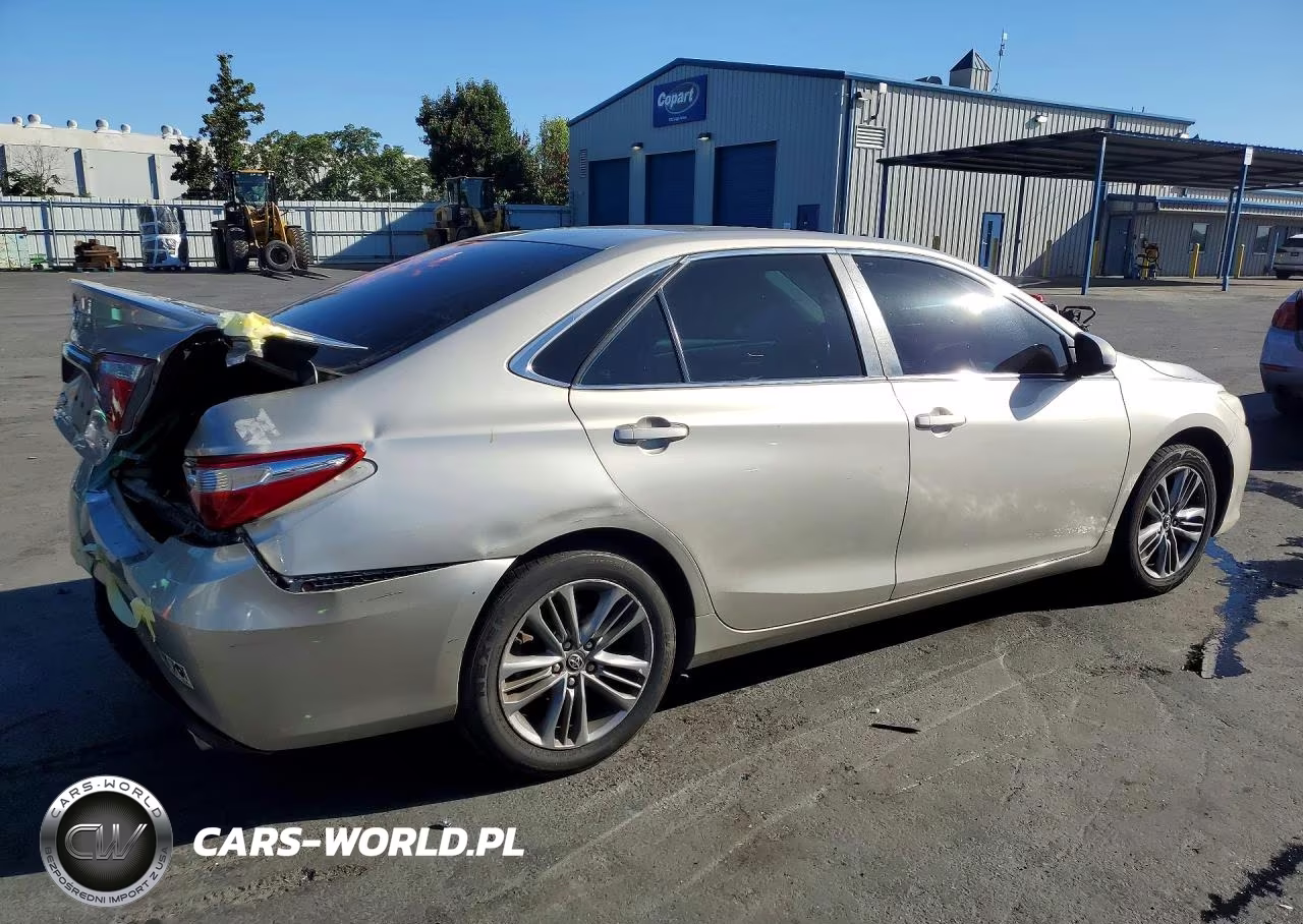 2017 Toyota Camry Se VIN:4T1BF1FK9HU293824 - 3