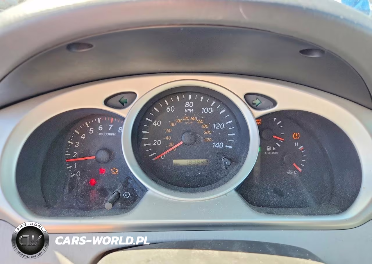 2004 Toyota Highlander Base VIN:JTEGD21A040105015 - 9