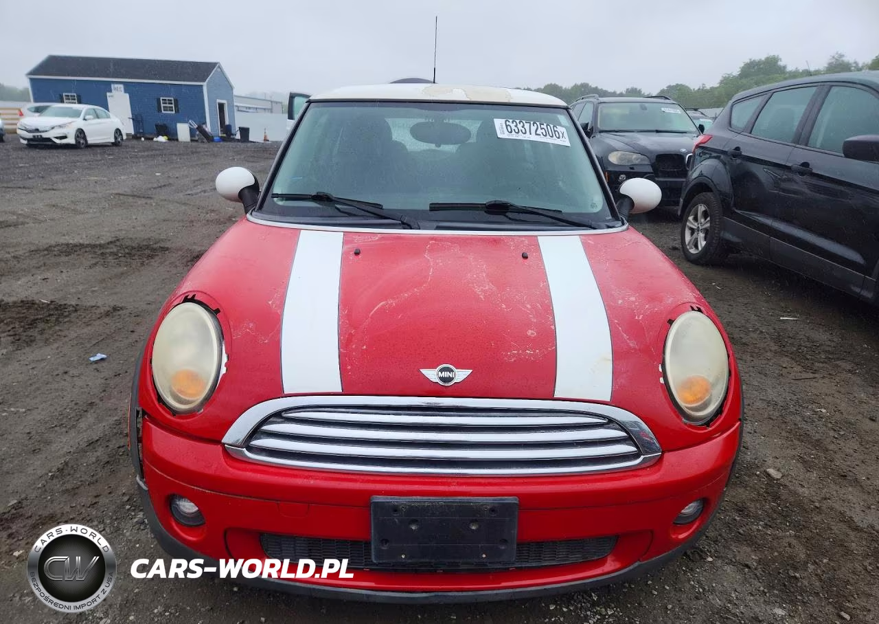 2009 Mini Cooper VIN:WMWMF33529TW76970 - 5