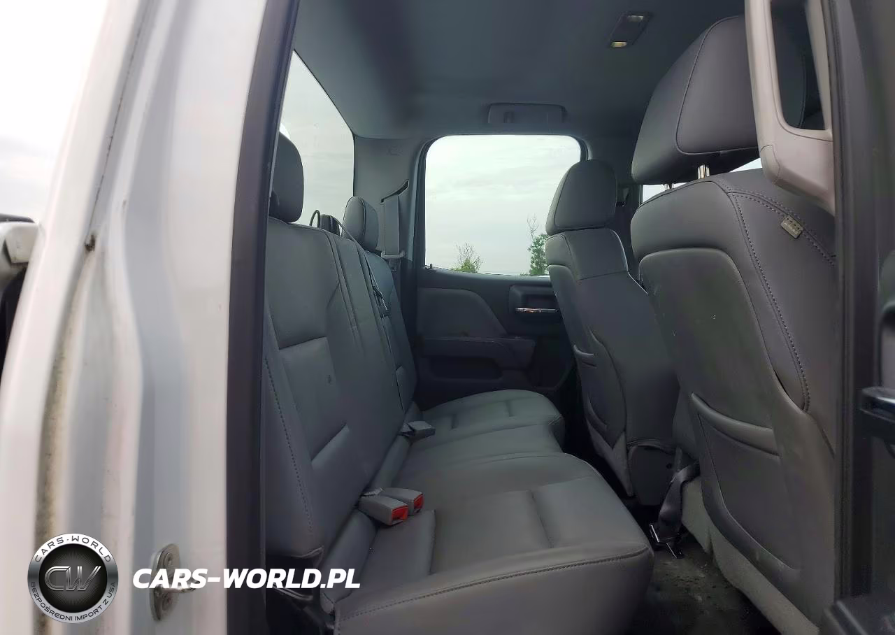 2015 Chevrolet Silverado C1500 VIN:1GCRCPEH9FZ348793 - 10