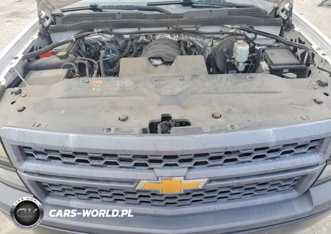 2015 Chevrolet Silverado C1500 VIN:1GCRCPEH9FZ348793 - 11