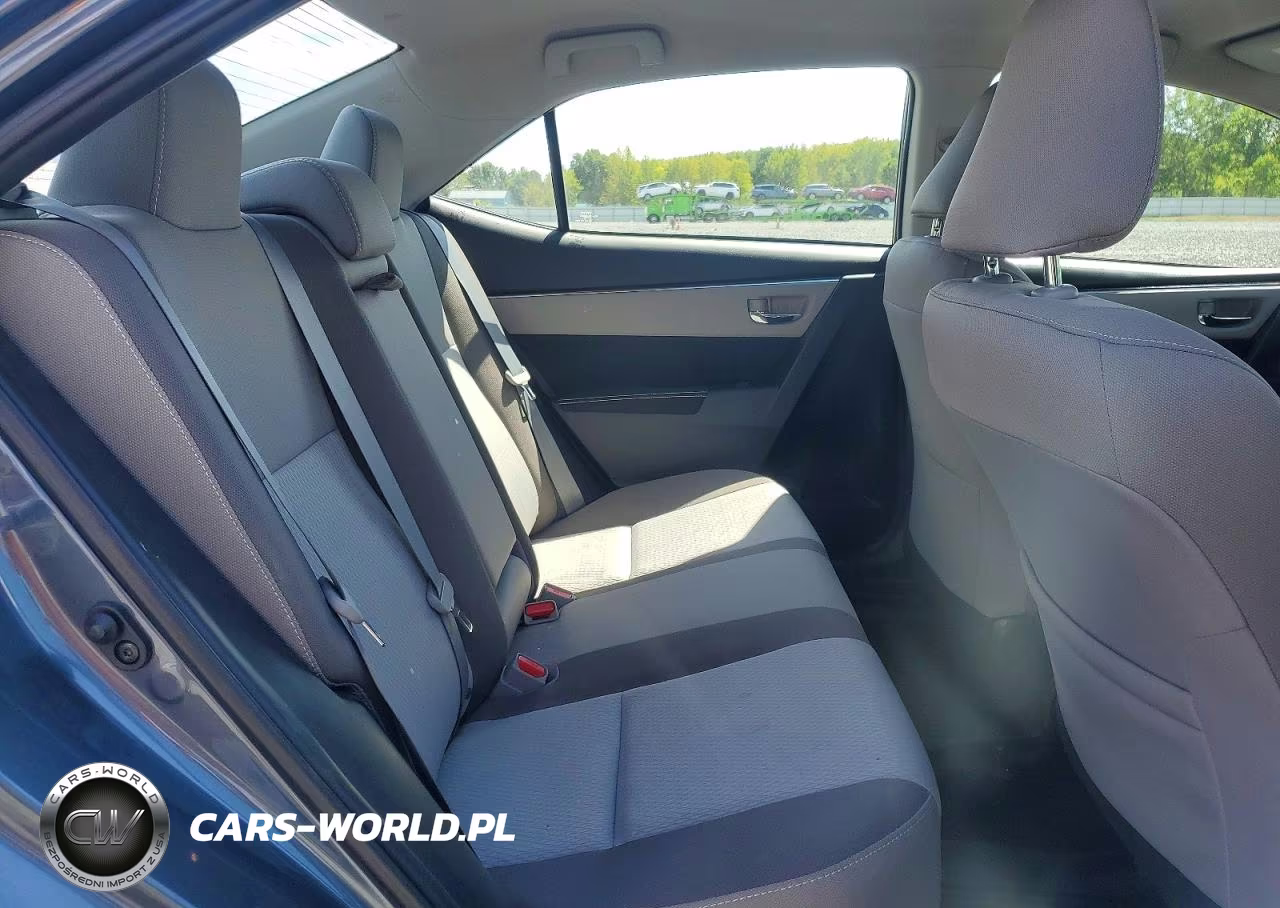 2018 Toyota Corolla Le VIN:2T1BURHE2JC082189 - 10