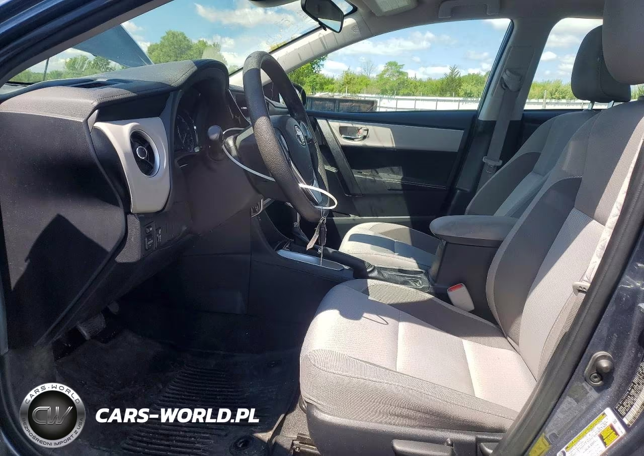 2018 Toyota Corolla Le VIN:2T1BURHE2JC082189 - 7