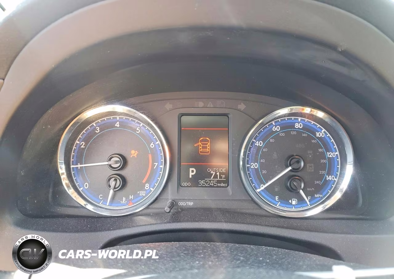 2018 Toyota Corolla Le VIN:2T1BURHE2JC082189 - 9