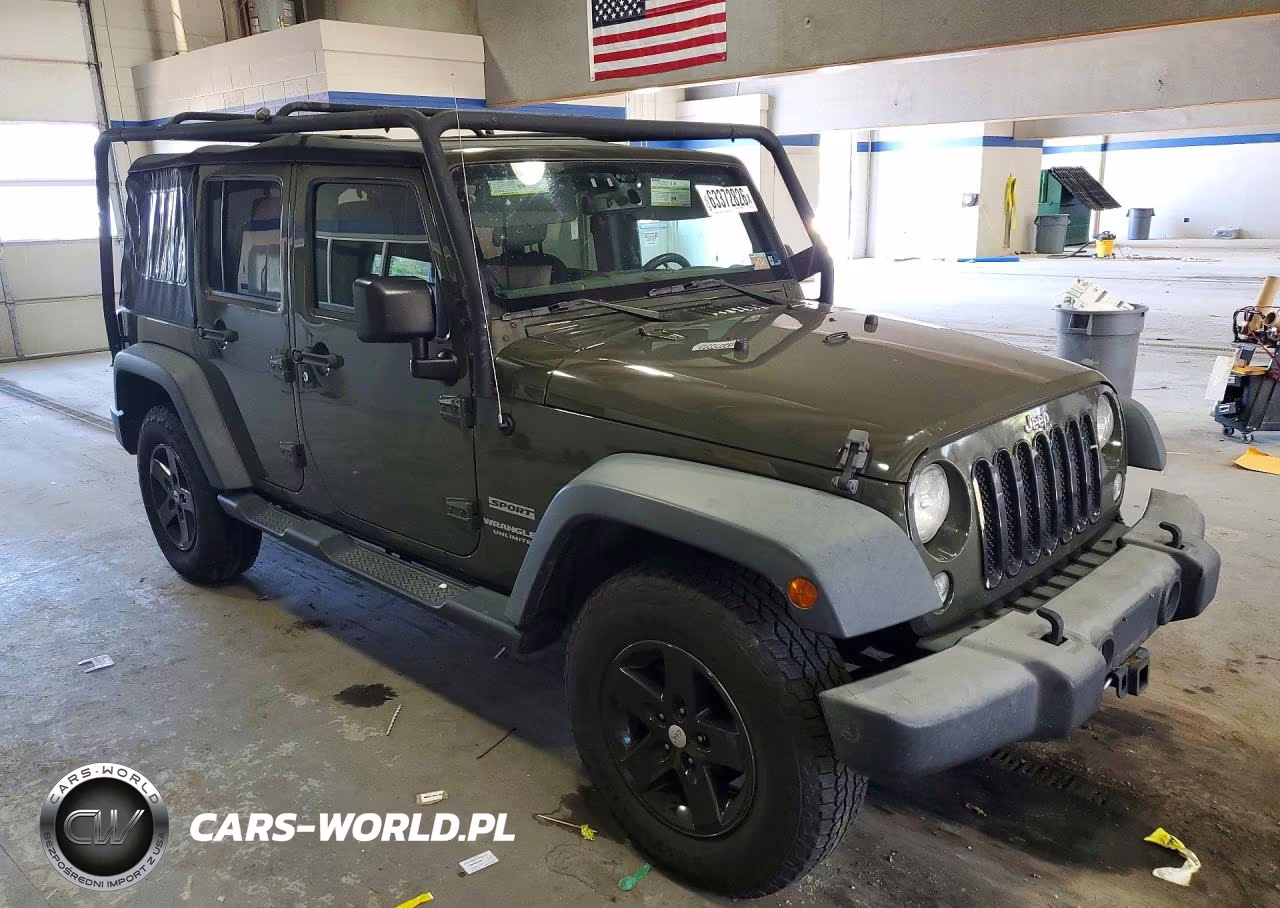 2015 Jeep Wrangler Unlimited Sport VIN:1C4BJWDG3FL760091 - 4