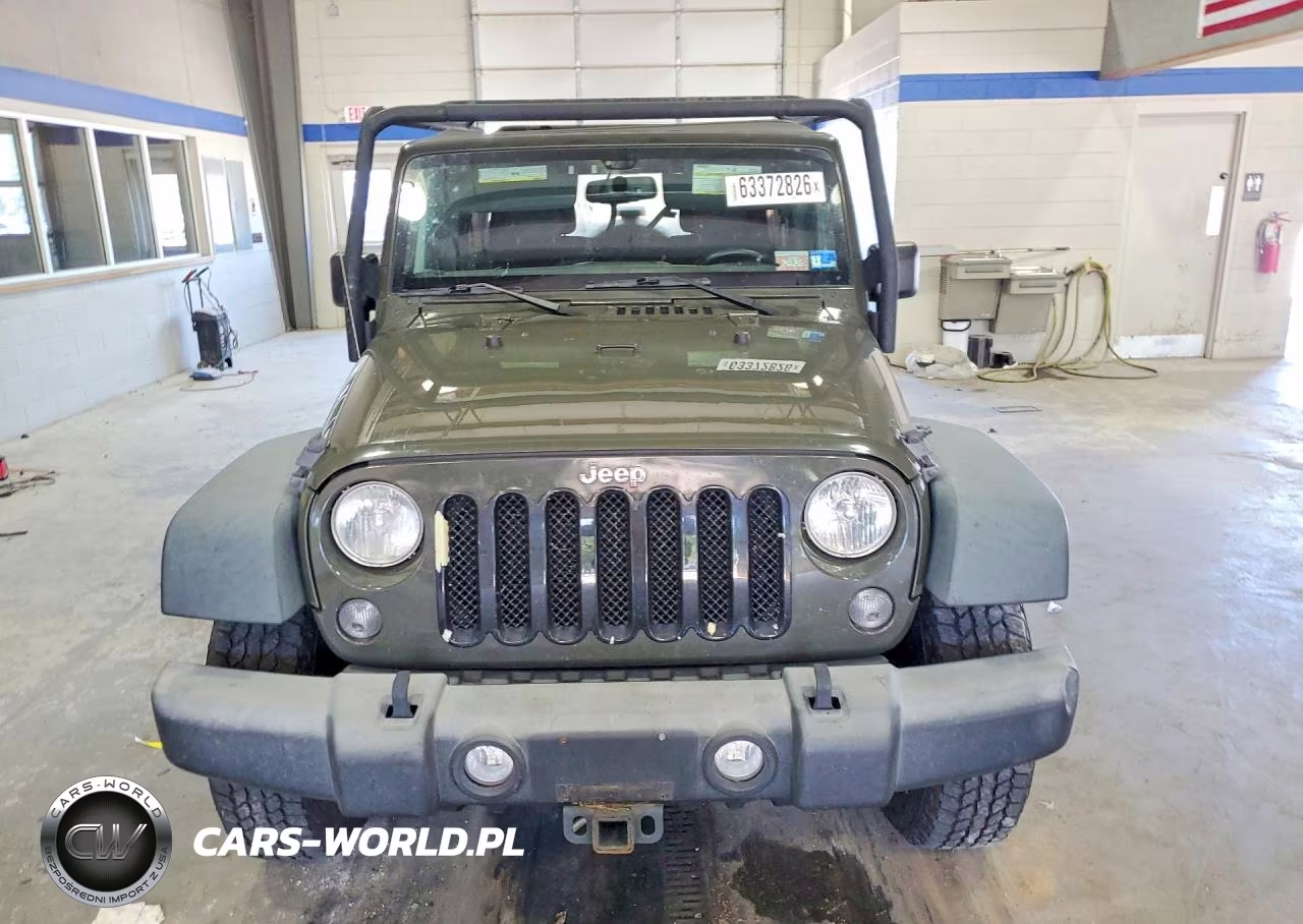 2015 Jeep Wrangler Unlimited Sport VIN:1C4BJWDG3FL760091 - 5
