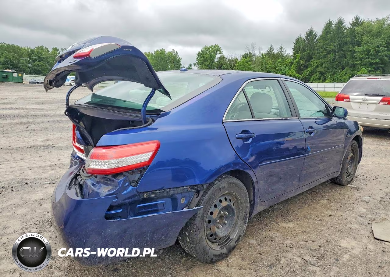 2010 Toyota Camry Le VIN:4T1BF3EK7AU517000 - 3