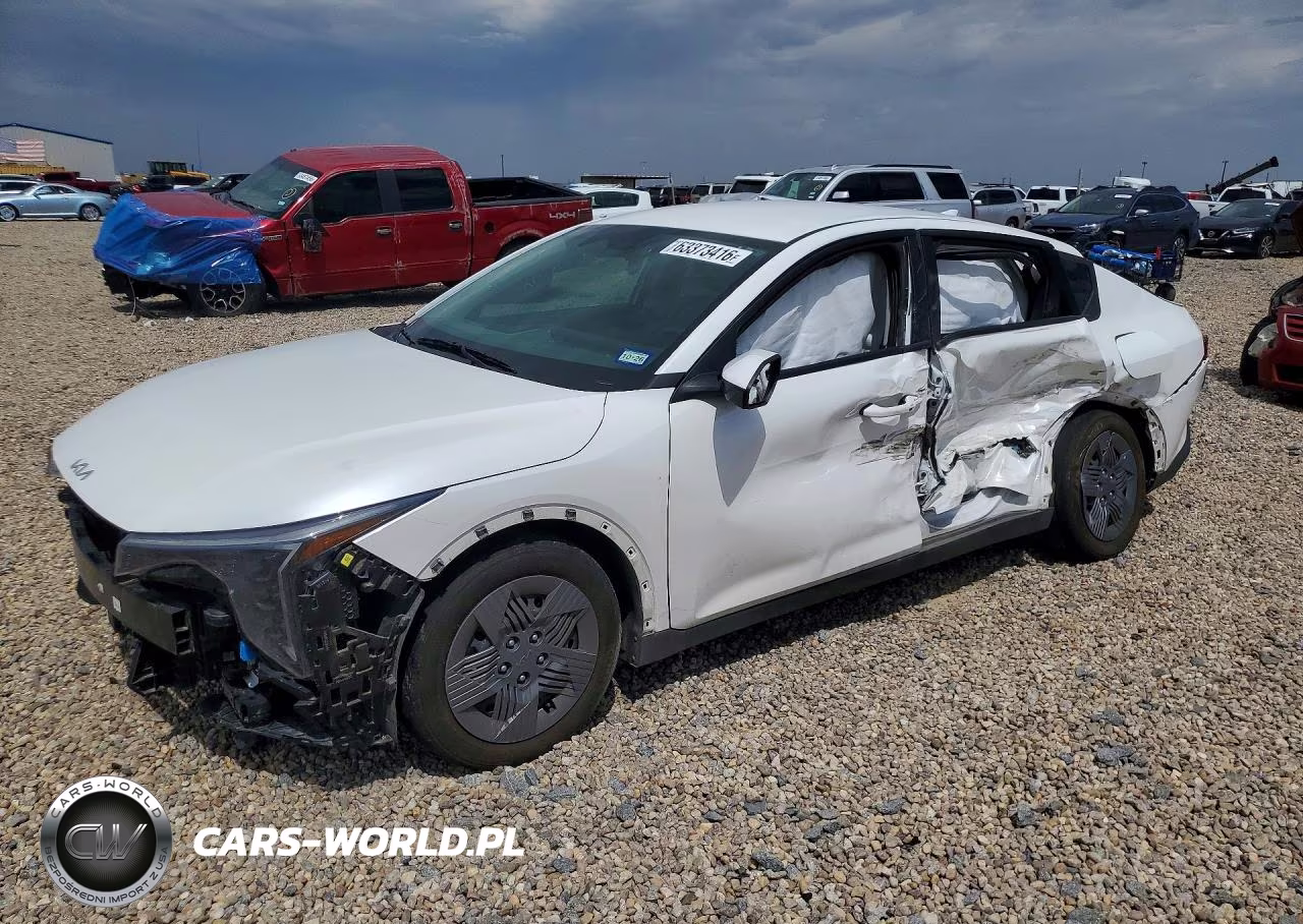 2025 Kia K4 Lx VIN:3KPFT4DE0SE004848 - 1