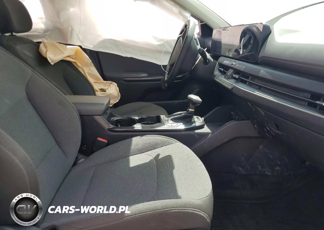 2025 Kia K4 Lx VIN:3KPFT4DE0SE004848 - 7