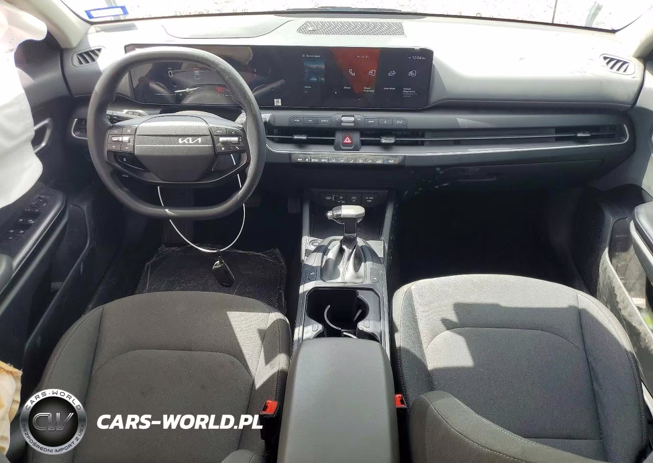 2025 Kia K4 Lx VIN:3KPFT4DE0SE004848 - 8