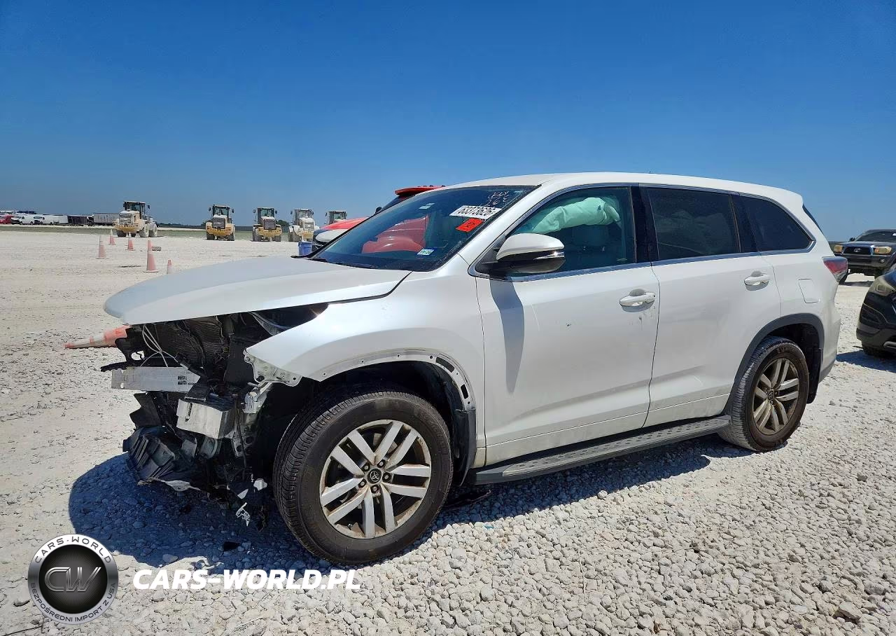 2016 Toyota Highlander Le