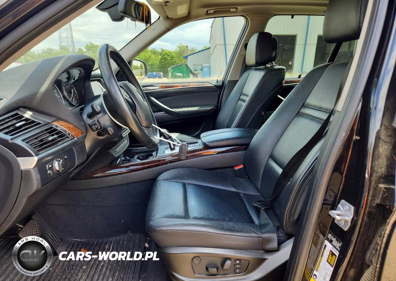 2013 BMW X5 xDrive35I VIN:5UXZV4C56D0B24093 - 7