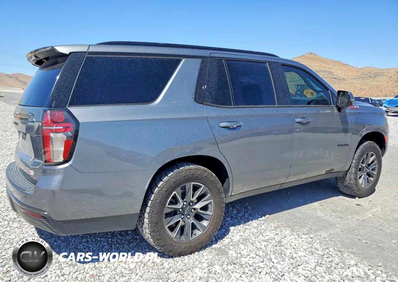 2021 Chevrolet Tahoe K1500 Z71 VIN:1GNSKPKD2MR260601 - 3