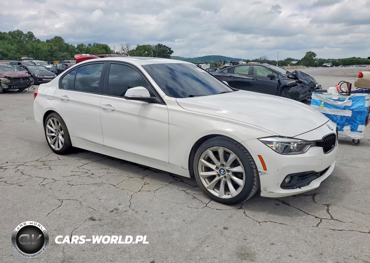2018 BMW 320 I VIN:WBA8E1G50JNU90422 - 4