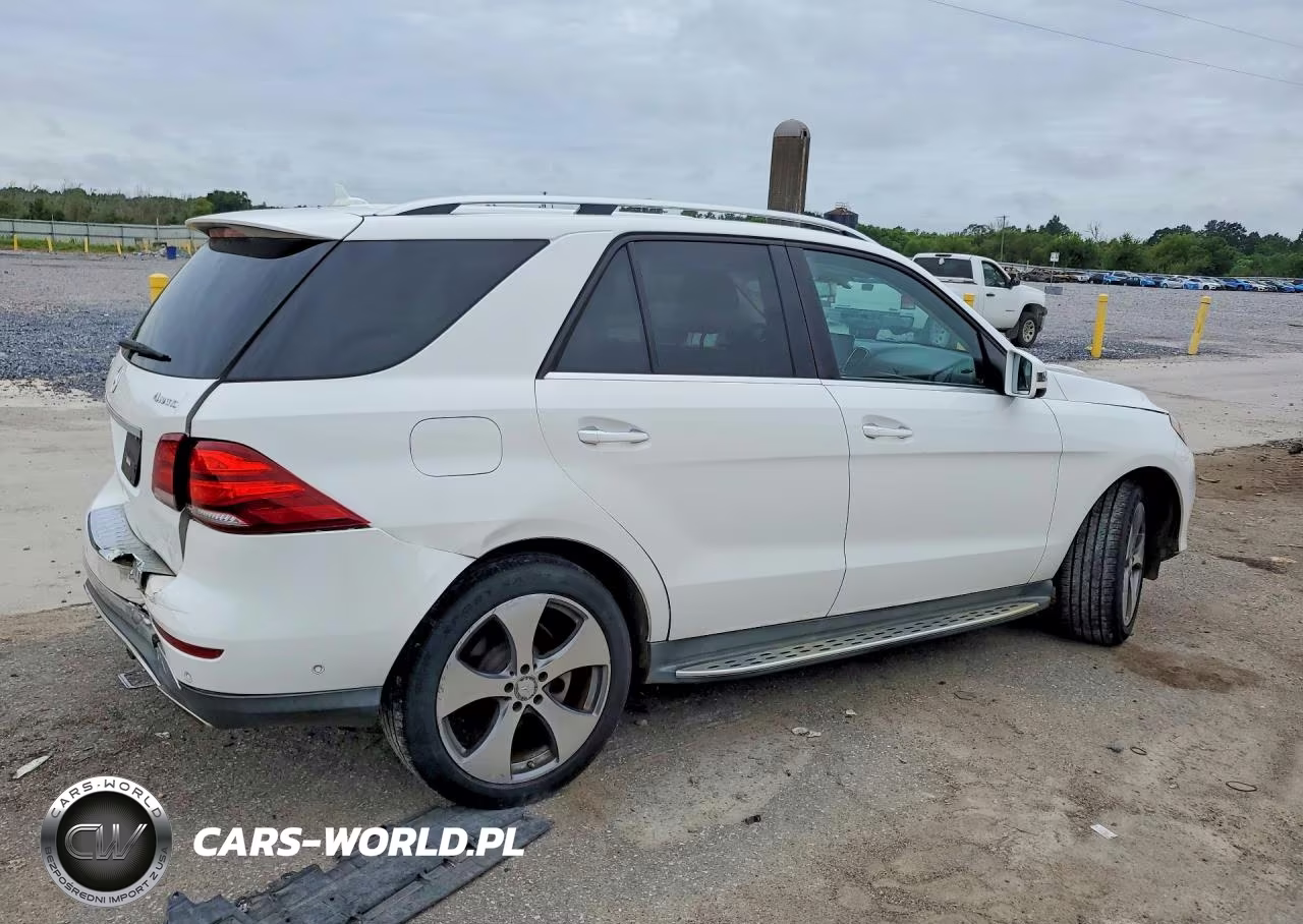 2016 Mercedes-Benz Gle 350 4Matic VIN:4JGDA5HB8GA757035 - 3