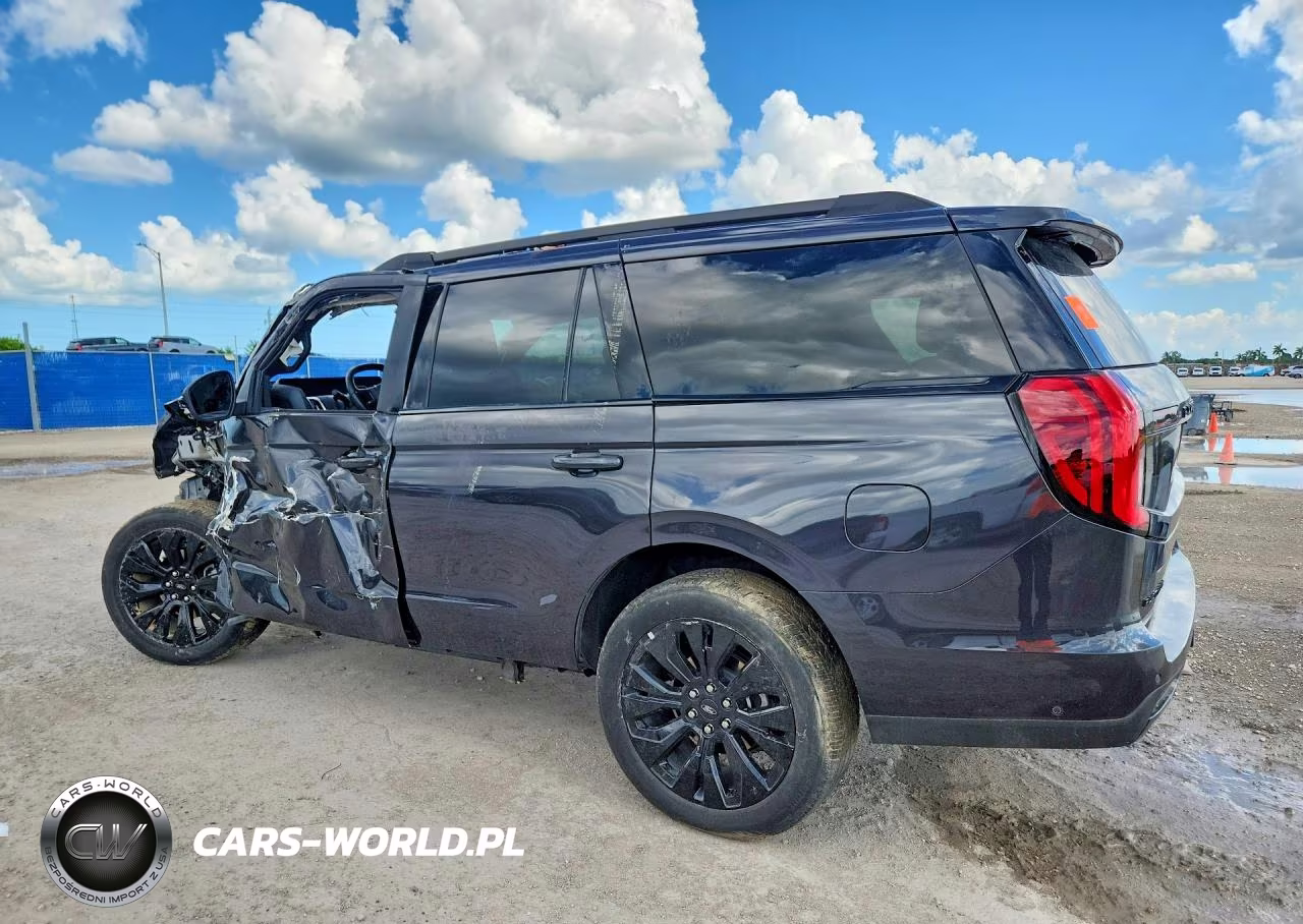 2025 Ford Expedition Platinum VIN:1FMJU1M83SEA25944 - 2